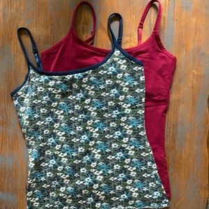 2 Pact Organic Shelf Bra Camisoles